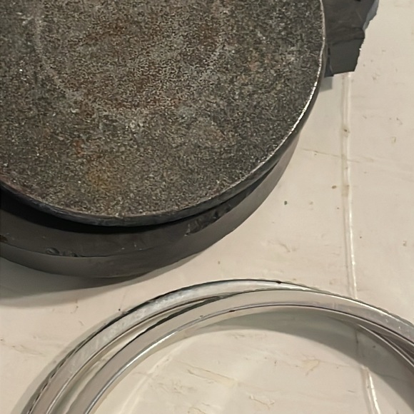 Two 8” silver tone double diamond etched bangle bracelets with 1” charms - Picture 13 of 14